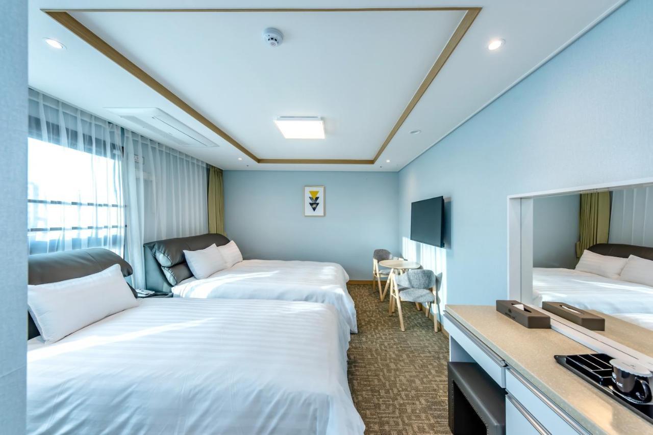 סאוגוויפו Hotel Dk מראה חיצוני תמונה